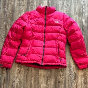The North Face Women's Puffer Jacket - Bright Pink